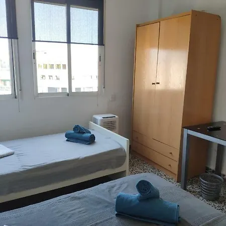 Central بيت ضيافة فالنسيا